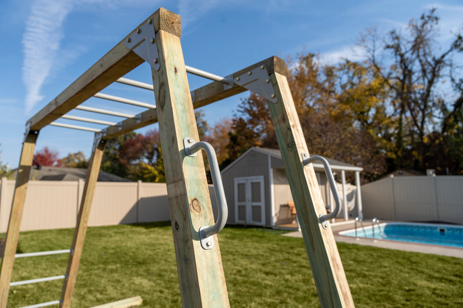 Swing set with monkey fashion bars